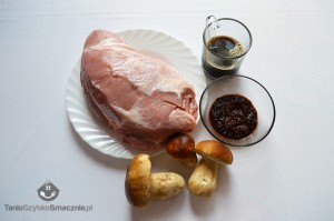 Pieczeń jagnięca z borowikami i kluski śląskie_01a