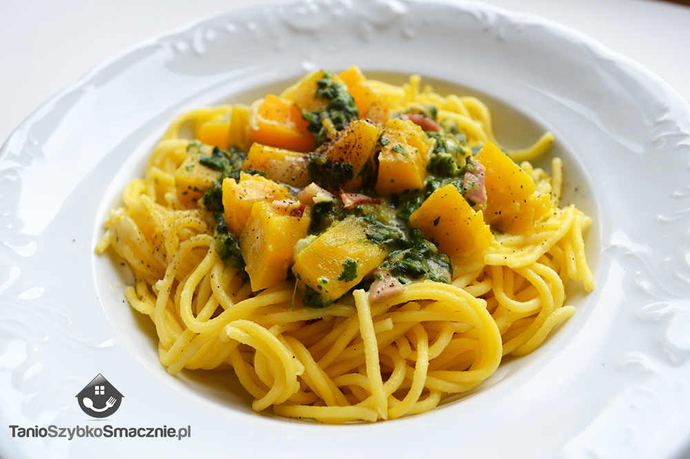 Spaghetti ze szpinakiem, dynią i boczkiem_03a