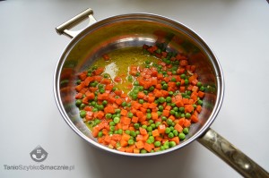 Imbirowa marchewka z groszkiem_03a