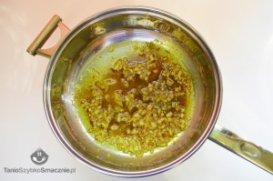 Żółte curry z rybą i fasolką_02a