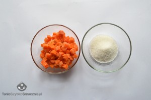 Serniczki-muffinki z galaretką marchewkową_01a