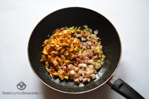 Spaghetti ze szpinakiem, boczkiem i kurkami_02a
