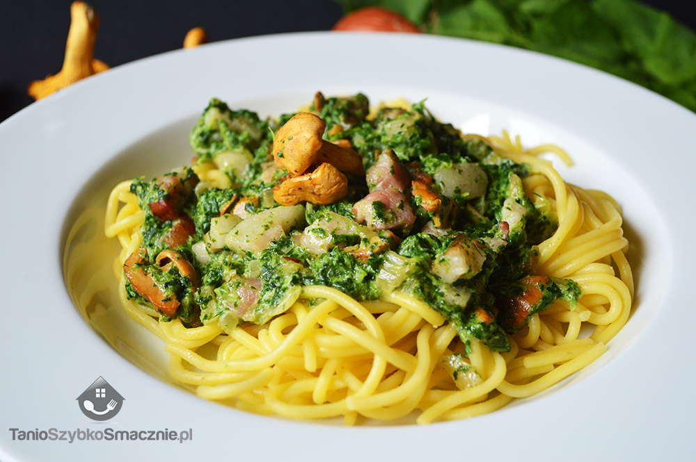 Spaghetti ze szpinakiem, boczkiem i kurkami_03a
