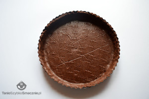 Tarta czekoladowa ze śliwkami_06a