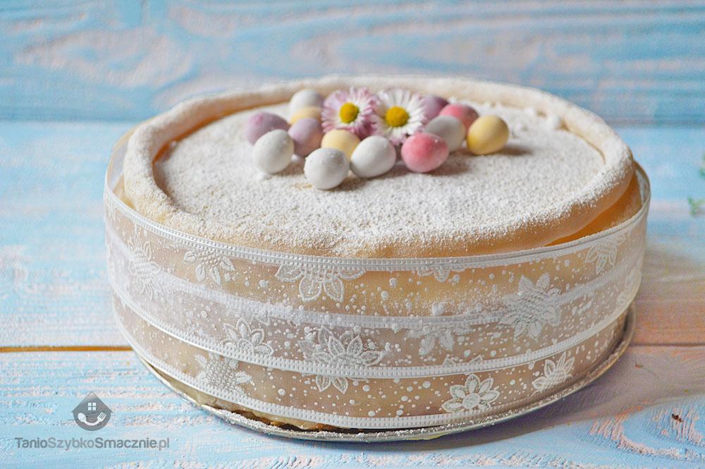 Marcepanowy tort Wiosenny tort